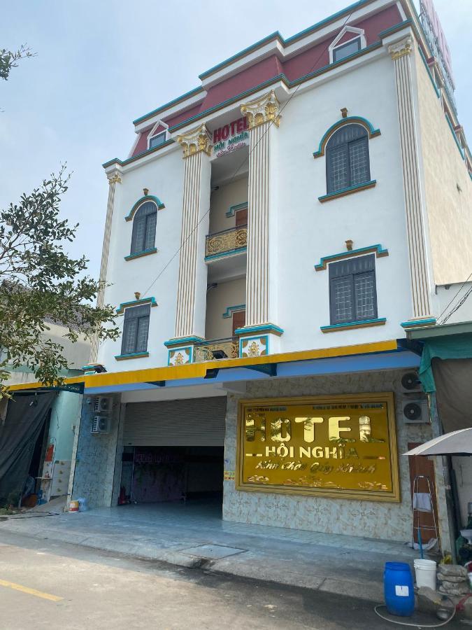 Khach San Hoi Nghia Binh Duong Hotell Tan Uyen Eksteriør bilde